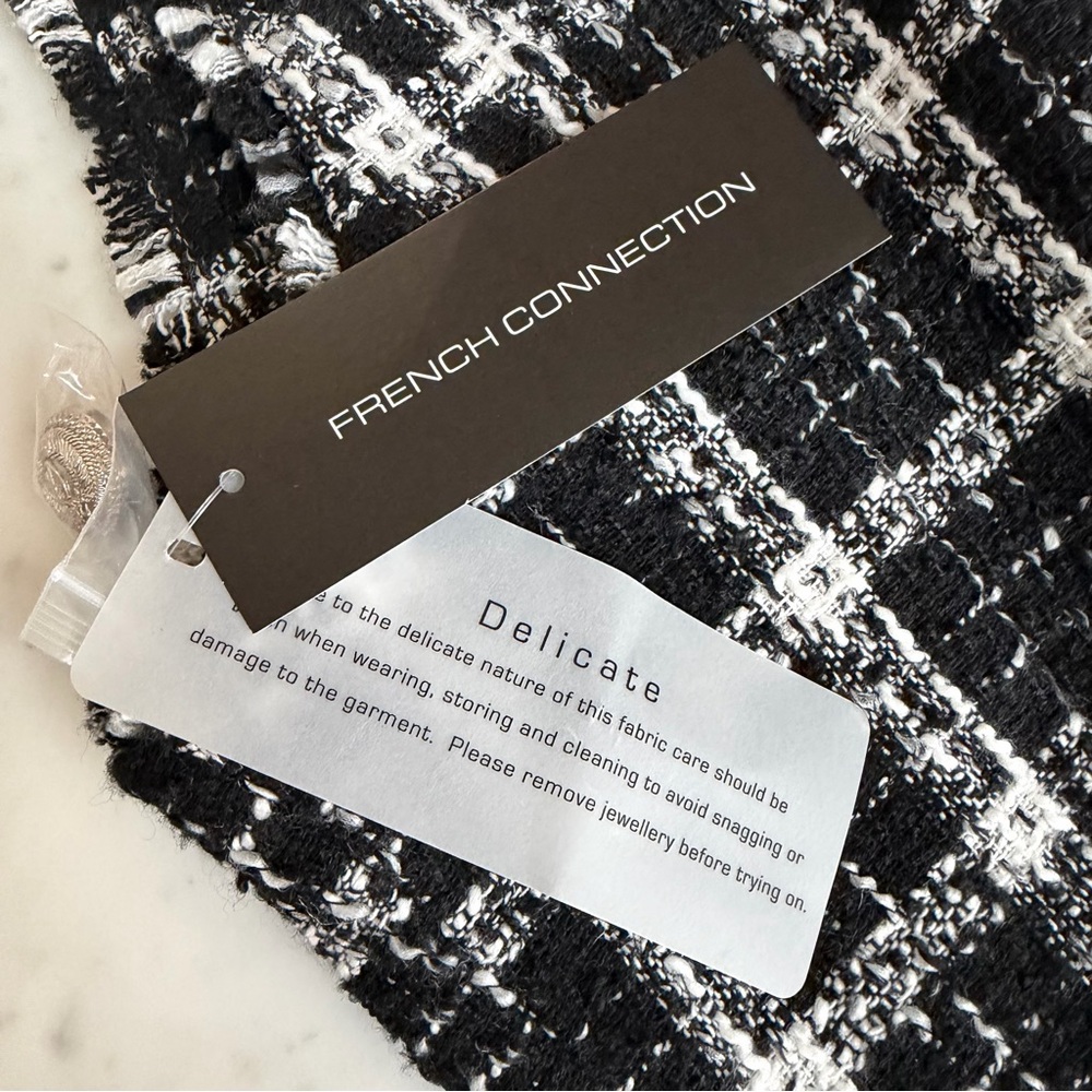 French Connection Windowpane Tweed Vest Top - NWT - Picture 6 of 7